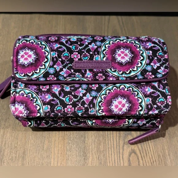 Vera Bradley Purple Floral Patterned Tri Fold Zippered Wallet : Clean - Picture 3 of 12